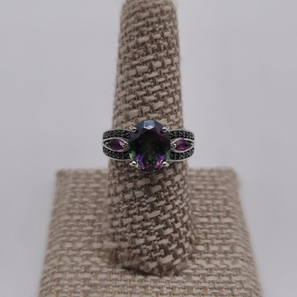Size 8 Sterling Silver Mystic Topaz Garnets And Spinel's Ring A2776